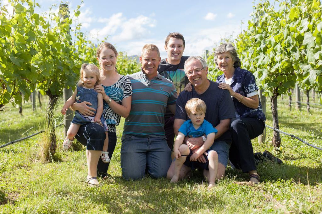 Renwick Straw Lodge Vineyard And Boutique Lodging מראה חיצוני תמונה